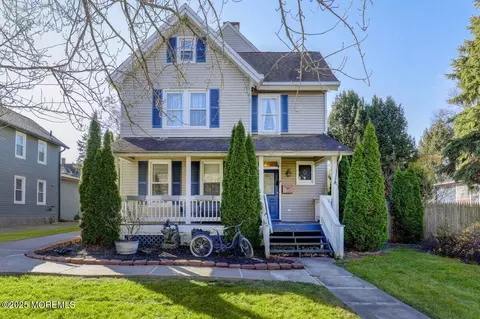 52 Manalapan Ave, Freehold, NJ 07728