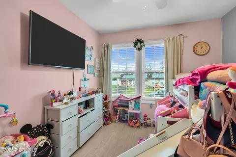 Bedroom - 5 Sloop Ct, Barnegat, NJ 08005 photo 4 of 6