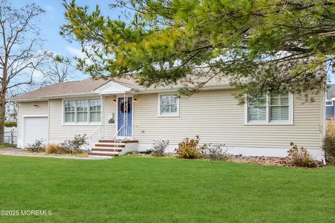2419 Kipling Ave, Spring Lake Heights, NJ 07762