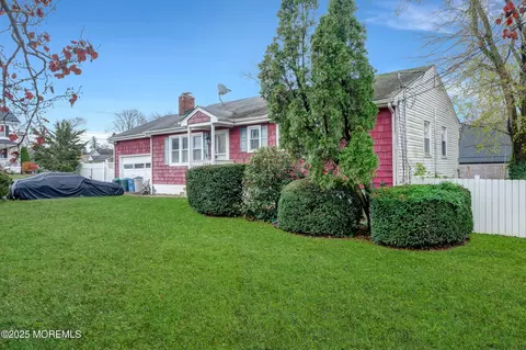 59 Asbury Ave, Atlantic Highlands, NJ 07716