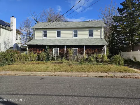 153 Vanderbilt Ave, Long Branch, NJ 07740