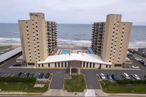 45 Ocean Ave #4G, Monmouth Beach, NJ 07750