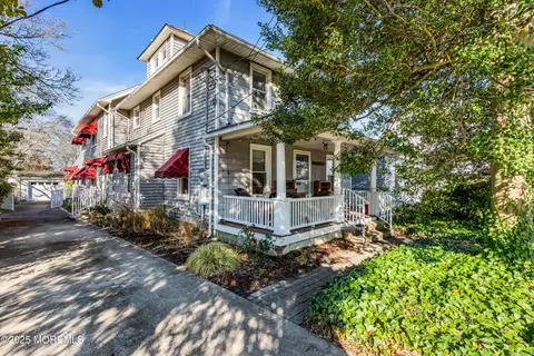 305 4th Ave, Spring Lake, NJ 07762