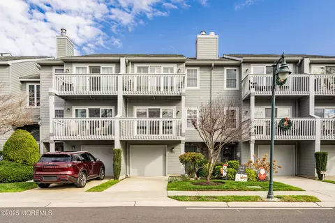 371 Sea Spray Ct, Neptune City, NJ 07753