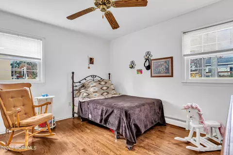 Bedroom - 822 Devon St, Forked River, NJ 08731 photo 2 of 4