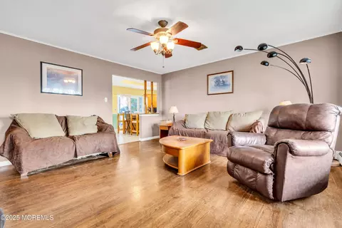 Living - 822 Devon St, Forked River, NJ 08731 photo 1 of 1