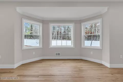 Living - 1412 Forest Ave, Brick, NJ 08724 photo 4 of 10