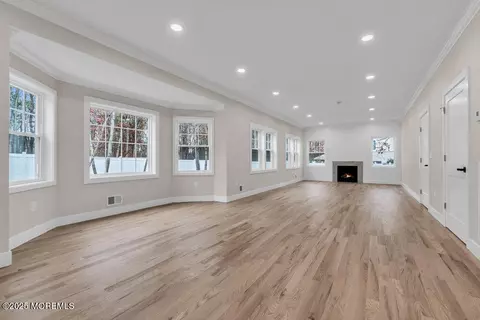 Living - 1412 Forest Ave, Brick, NJ 08724 photo 3 of 10