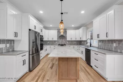 Kitchen - 1412 Forest Ave, Brick, NJ 08724 photo 1 of 7