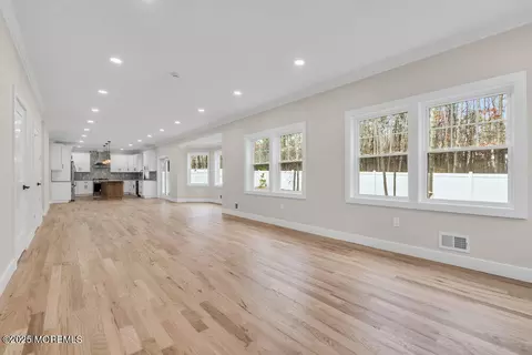 Living - 1412 Forest Ave, Brick, NJ 08724 photo 9 of 10