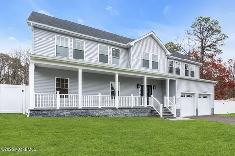 Exterior - 1412 Forest Ave, Brick, NJ 08724 photo 3 of 11