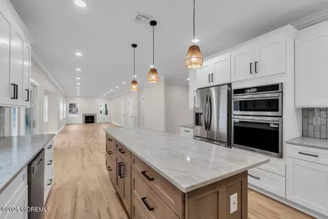 Kitchen - 1412 Forest Ave, Brick, NJ 08724 photo 3 of 7