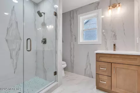 Bath - 1412 Forest Ave, Brick, NJ 08724 photo 4 of 15