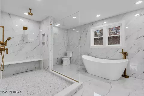 Bath - 1412 Forest Ave, Brick, NJ 08724 photo 8 of 15