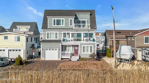 124 Saint Lawrence Blvd, Brick, NJ 08723