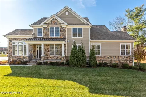 11 Jansky Dr, Holmdel, NJ 07733