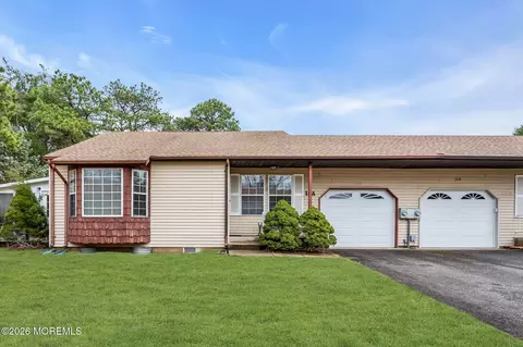15 Alpine Rd # A, Whiting, NJ 08759