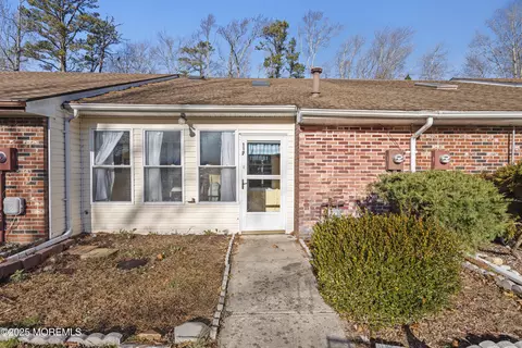 117 Lexington Dr, Little Egg Harbor, NJ 08087