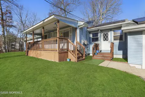58 E Pleasant Grove Rd, Jackson, NJ 08527 photo 4