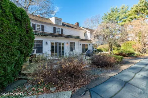 Exterior - 137 Bingham Ave, Rumson, NJ 07760 photo 4 of 4