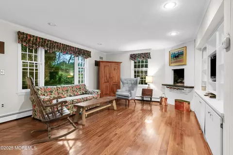 Living - 137 Bingham Ave, Rumson, NJ 07760 photo 3 of 5
