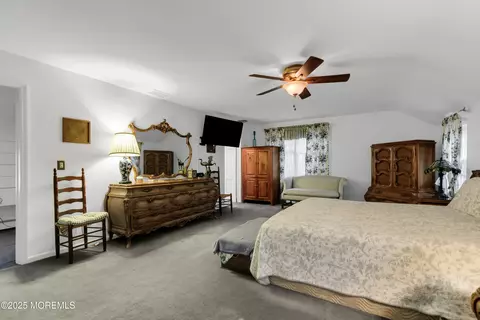 Bedroom - 137 Bingham Ave, Rumson, NJ 07760 photo 1 of 1