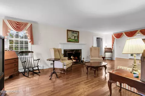 Living - 137 Bingham Ave, Rumson, NJ 07760 photo 5 of 5