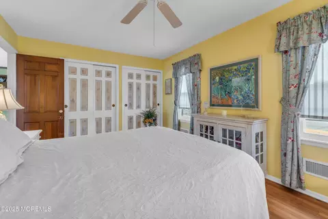 Bedroom - 634 Fairview Ln, Forked River, NJ 08731 photo 3 of 5