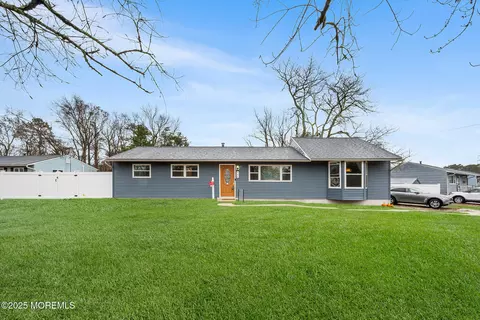 146 Attison Ave, Toms River, NJ 08757