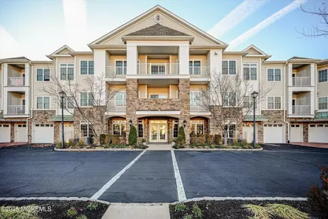 2211 Falston Cir #2211, Old Bridge, NJ 08857