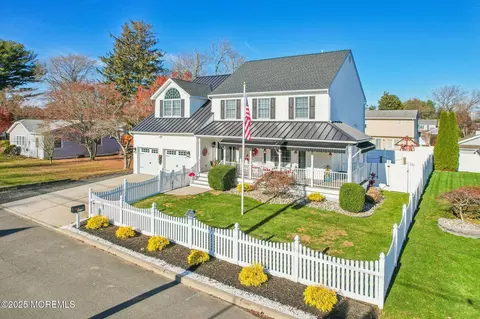 2216 Hill Ave, Wall, NJ 07719
