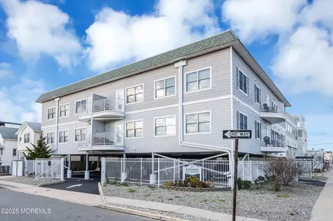 202 Webster Ave #5, Seaside Heights, NJ 08751