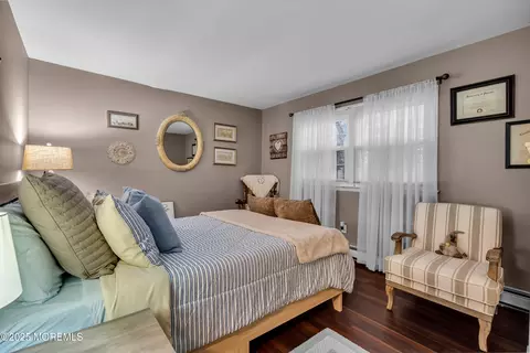 Bedroom - 918 Lakeside Dr N, Forked River, NJ 08731 photo 3 of 3