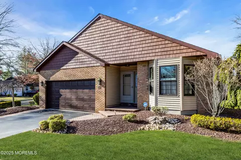 57 Coventry Ter, Marlboro, NJ 07746