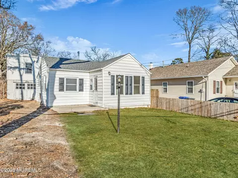 505 Morris Blvd, Toms River, NJ 08753