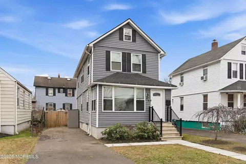 74 Leighton Ave, Red Bank, NJ 07701
