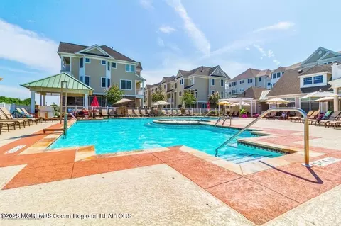 22 Cooper Ave #110, Long Branch, NJ 07740