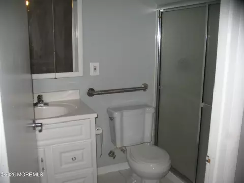 32 Appletree Rd, Howell, NJ 07731 photo 13