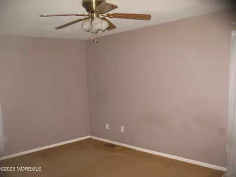 32 Appletree Rd, Howell, NJ 07731 photo 15