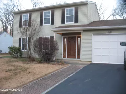 32 Appletree Rd, Howell, NJ 07731 photo 3