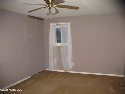 32 Appletree Rd, Howell, NJ 07731 photo 17