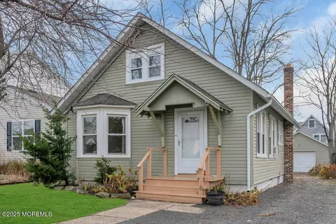 737 20th Ave, Lake Como, NJ 07719
