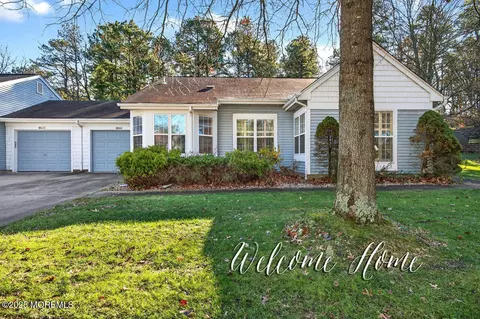 1247 Thornbury Ln # B, Manchester, NJ 08759