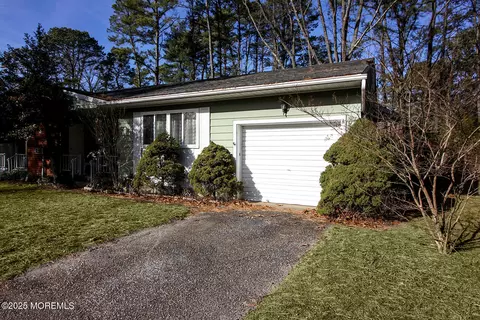 3 A New Hampshire Ln #A, Whiting, NJ 08759