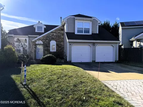 37 Citation Dr, Freehold, NJ 07728