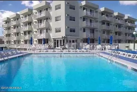 225 E Wildwood Ave #323, Wildwood, NJ 08260