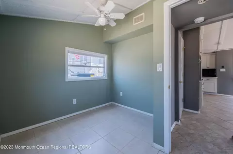 Entry Way - 34 E Crane Way, Lavallette, NJ 08735 photo 2 of 2