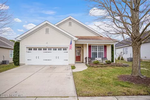 5 Daisy Ln, Little Egg Harbor, NJ 08087