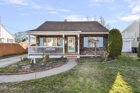 1644 Riverview Ter, Wall, NJ 07719
