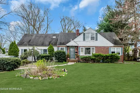 8 Woolley Pl, West Long Branch, NJ 07764